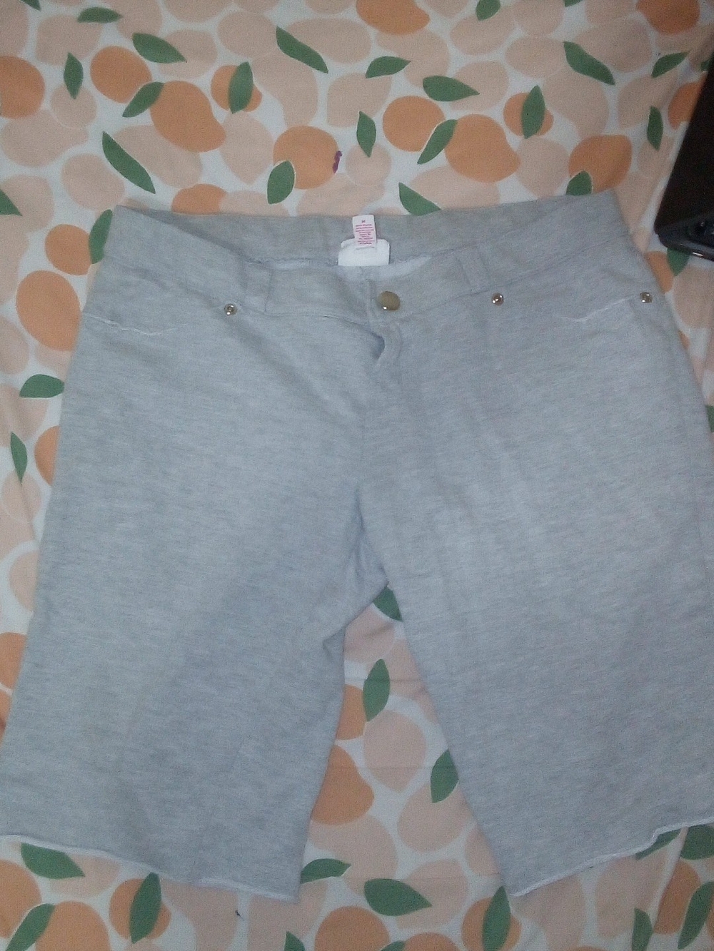 Source Unknown Light Gray Women’s Shorts